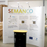 Pop Up Exhibition Displays - Curved Banners - United Flags And Flagstaffs